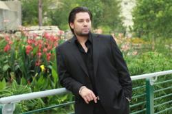 Photo of Armando Montelongo